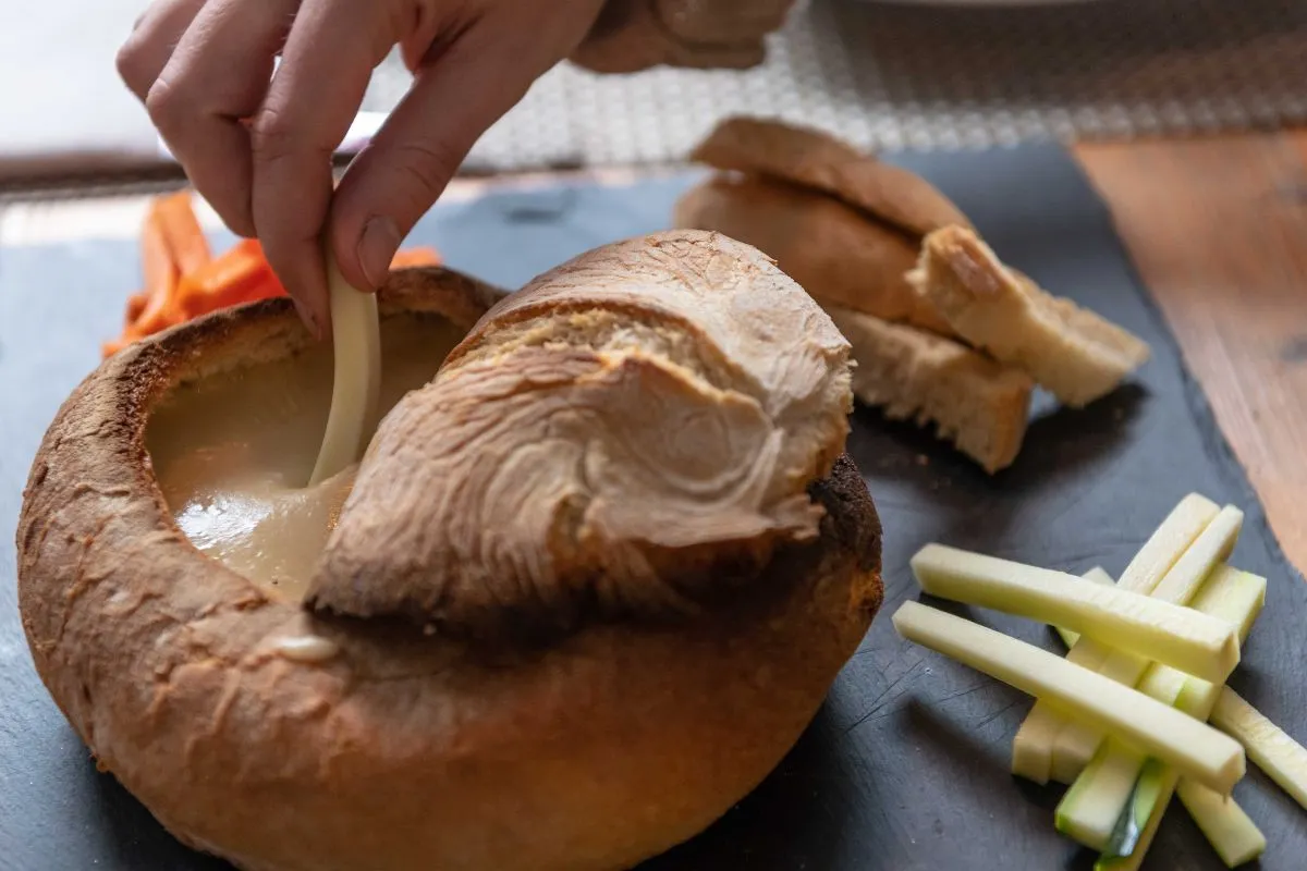 Fondue de queso, tacos y steak argentino en restaurantes de Arinsal